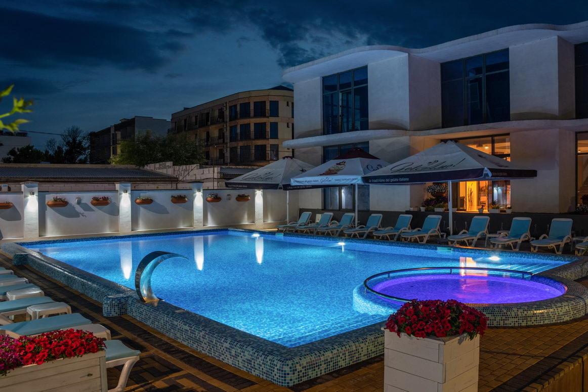 Hotel Grand More Zatoka Luaran gambar