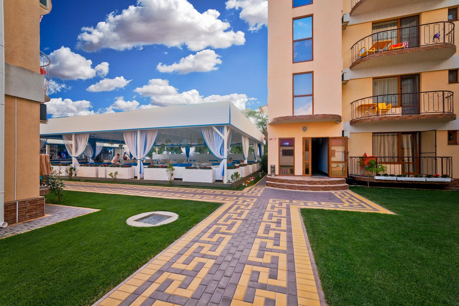 Hotel Grand More Zatoka Luaran gambar